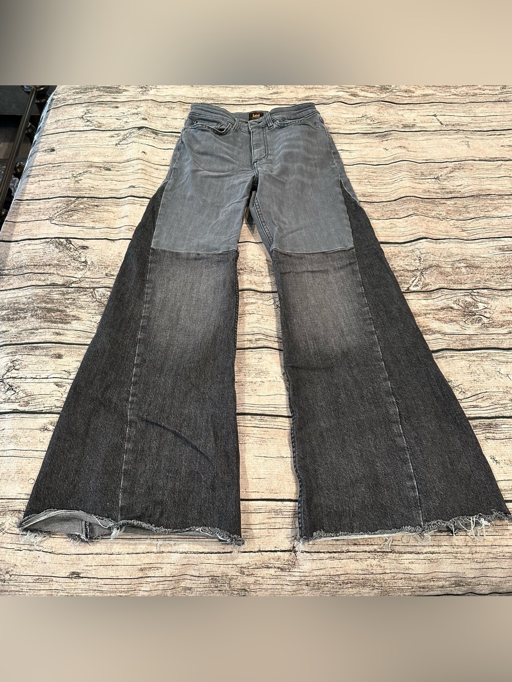 Lee Two-Tone Janet Flare Wide Leg High Ruse Jeans in Light and Dark Gray Size 29